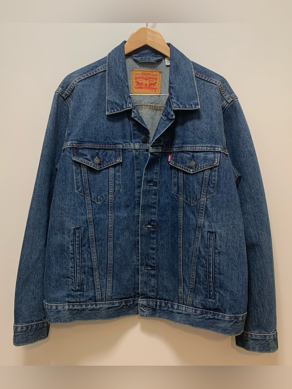 Levi's Indigo Blue Denim Trucker Jacket XL